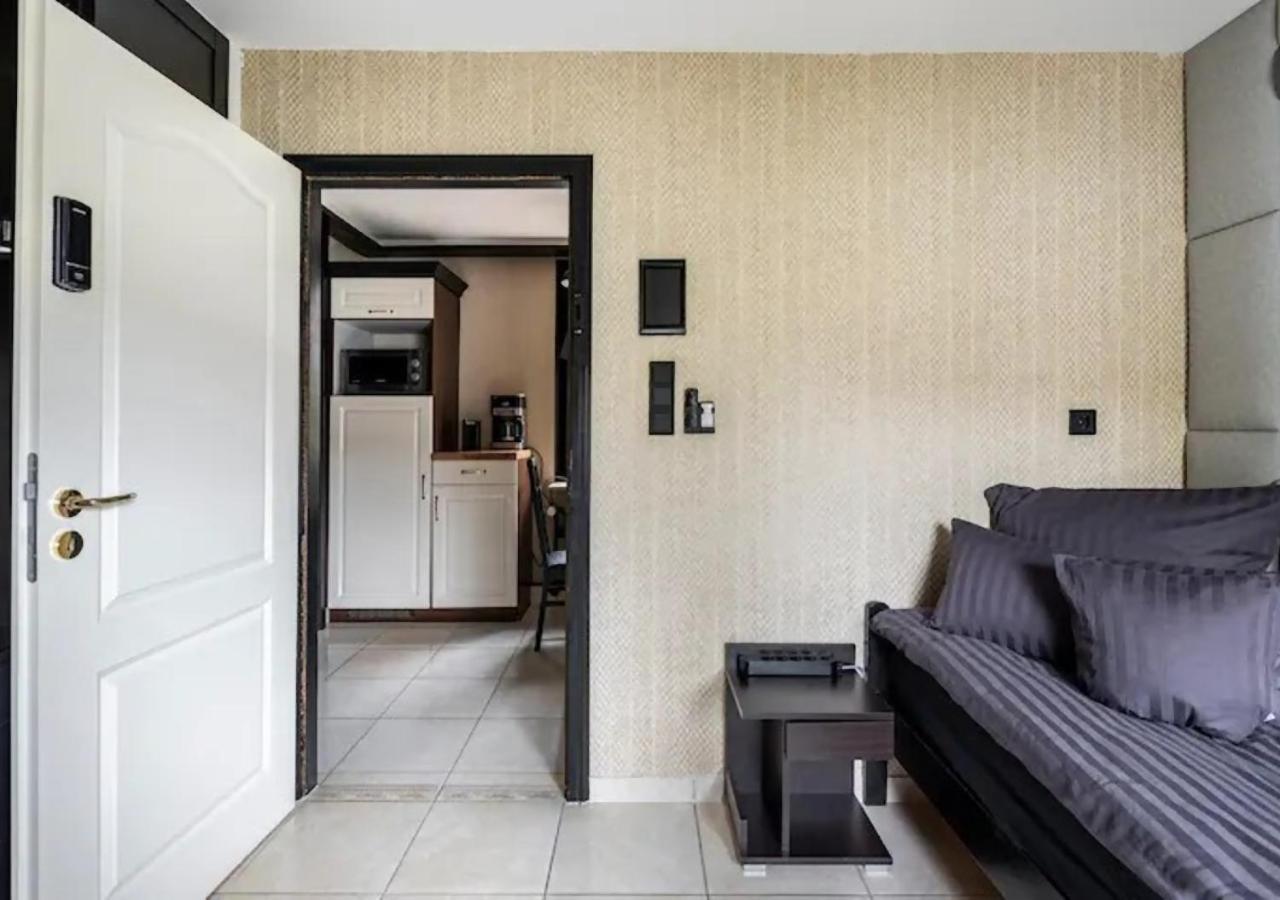 Miet-Kamp Ruhig, Zentral, Nahe Messe, Ausgefallenes Design 2 Schlafzimmer Berlin Dış mekan fotoğraf
