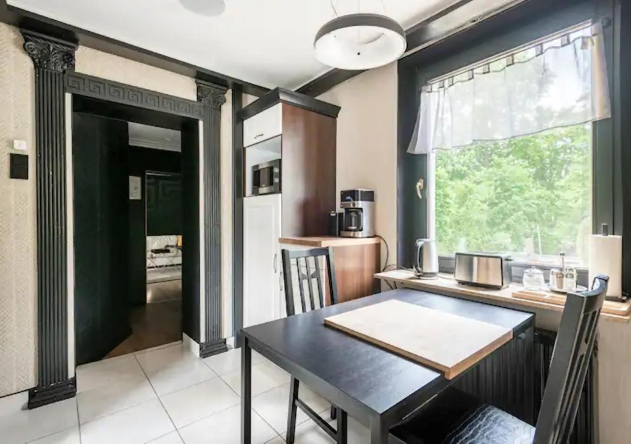 Miet-Kamp Ruhig, Zentral, Nahe Messe, Ausgefallenes Design 2 Schlafzimmer Berlin Dış mekan fotoğraf